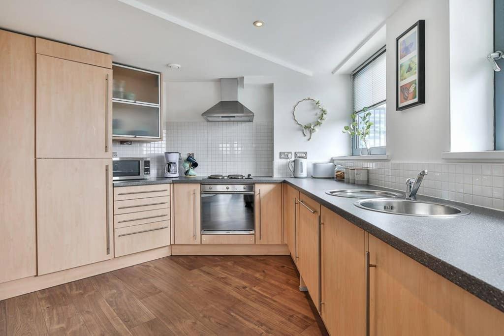Ferienwohnung The Exclusive Gem Of Leeds - Sleeps 8 Exterior foto