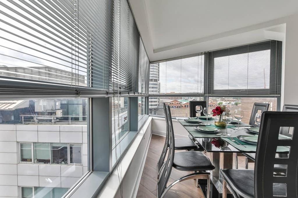 Ferienwohnung The Exclusive Gem Of Leeds - Sleeps 8 Exterior foto
